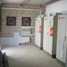 Técnicas Energéticas Yuste habitación con equipos eléctricos
